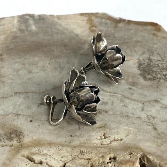 VTG Sterling Silver 925 0.89" 3D Oxidized Layered Flower Screw Back Earrings 8g - Picture 11 of 16